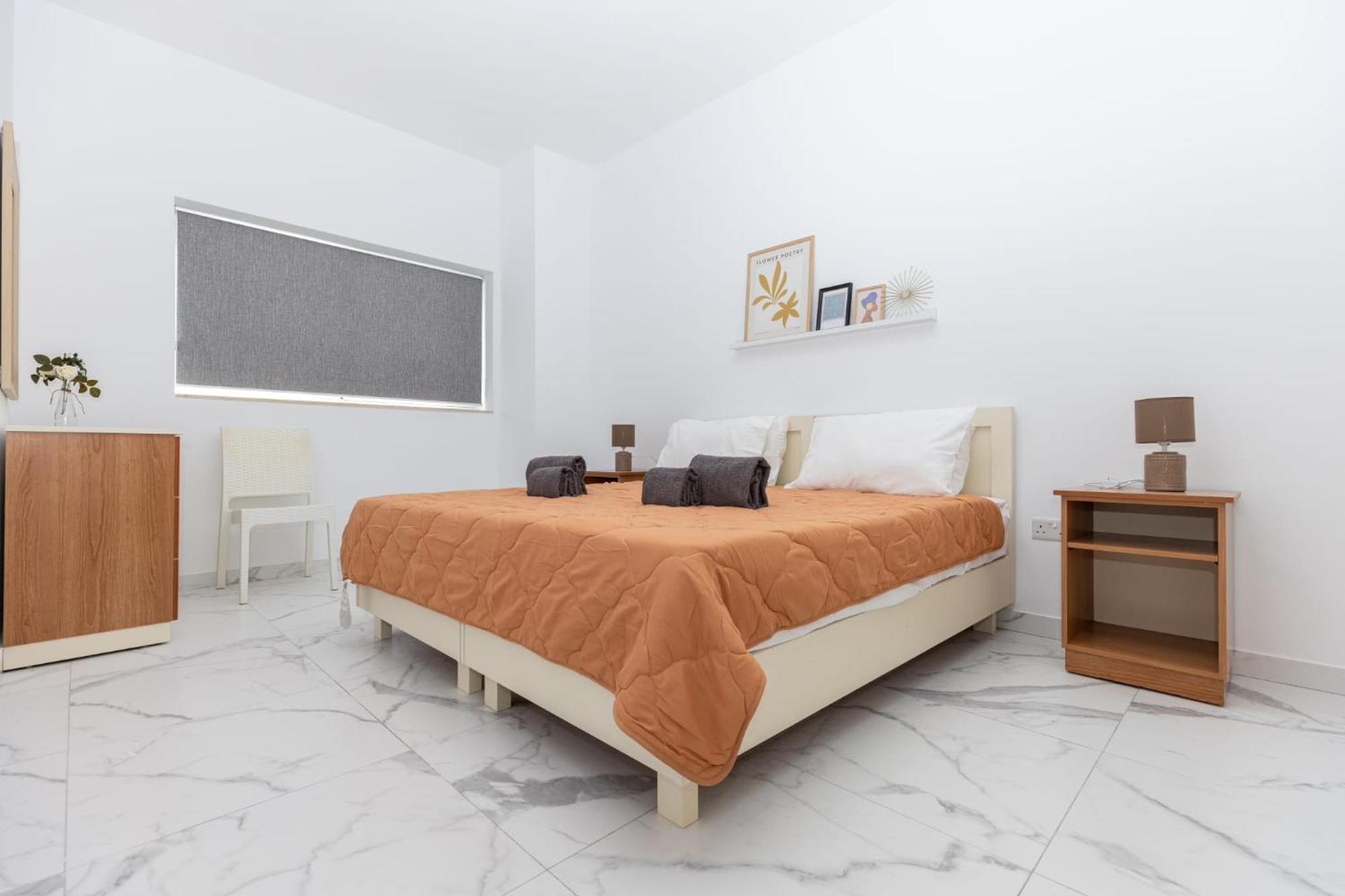 Bordino 2 Bedroom Apartment St. Paul's Bay Buitenkant foto